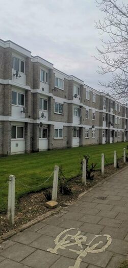 1 Bedroom Flat To Rent In Bath Road, Hounslow, TW5