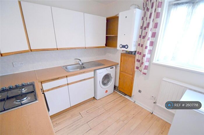 1 Bedroom Flat To Rent In Kirby House, Croydon, CR0