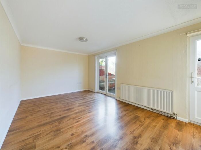 3 Bedroom End Of Terrace House For Sale In Kirkmeadow, Bretton, Peterborough, PE3