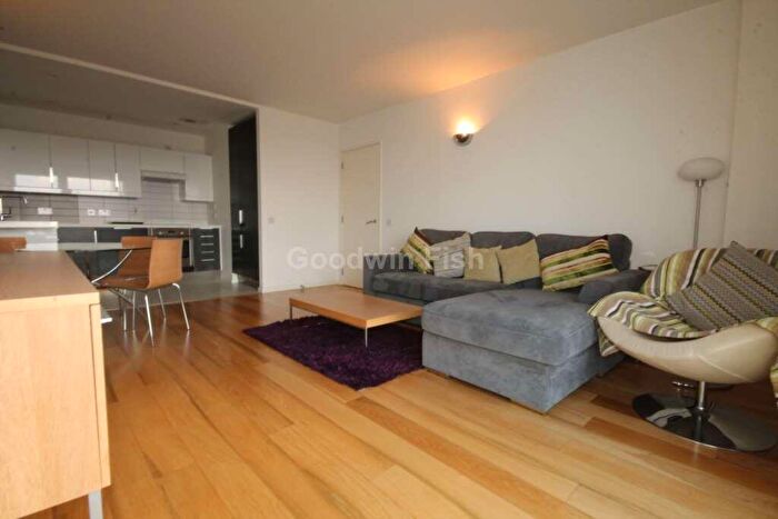 2 Bedroom Apartment For Sale In Lumiere, City Road East, Southern Gateway, M15