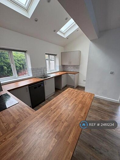 2 Bedroom Semi-Detached House To Rent In Middle Street, Beeston, Nottingham, NG9