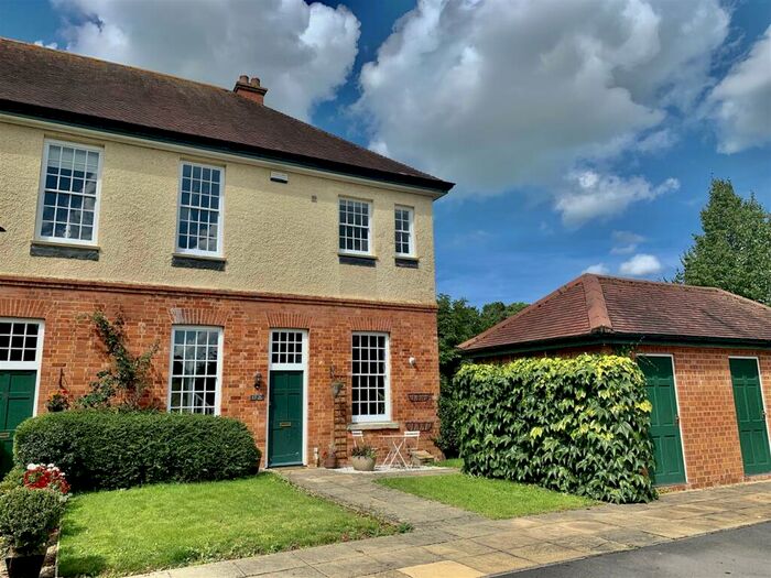 3 Bedroom Semi-Detached House To Rent In The Mews, Newman Road, Devizes, SN10