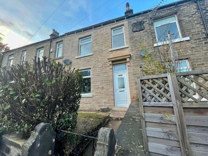 2 Bedroom Terraced House To Rent In Scar Lane, Golcar, Huddersfield, HD7