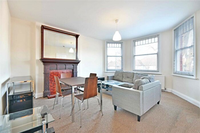 2 Bedroom Flat To Rent In Anson Road, Willesden Green, NW2