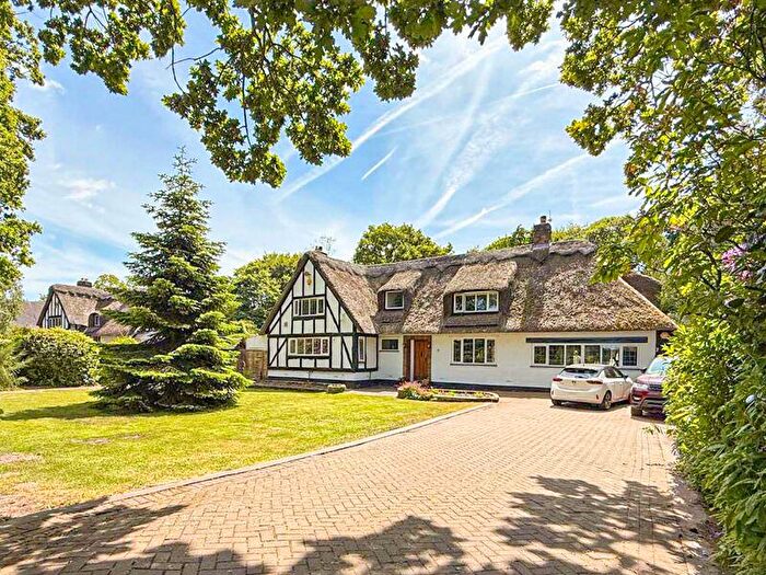 4 Bedroom Detached House For Sale In Hale Road, Hale Village, Liverpool, L24