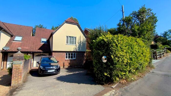 4 Bedroom Link Detached House To Rent In Burnt Hill Road, Lower Bourne, Farnham, GU10