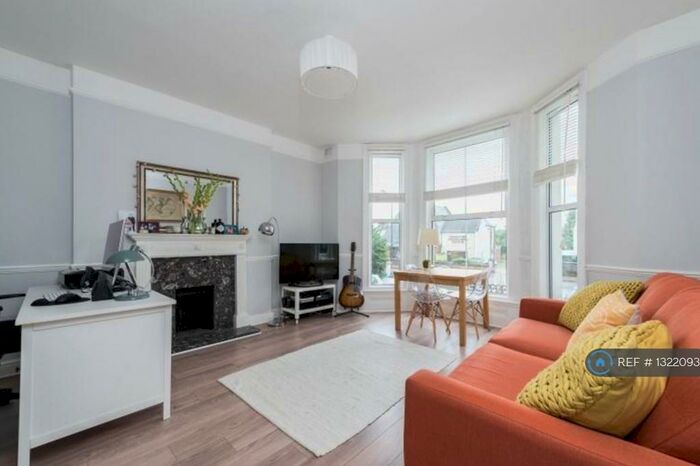 1 Bedroom Flat To Rent In Lee High Road, London, SE12