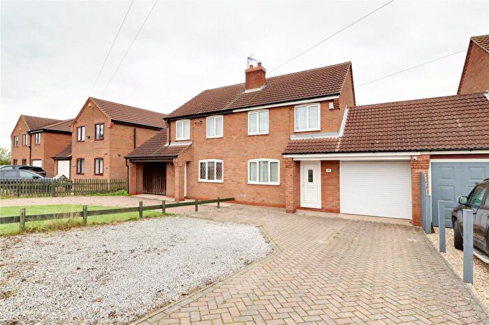 3 Bedroom Semi-Detached House To Rent In Epworth Road, Owston Ferry, Lincolnshire, DN9