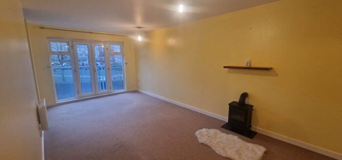 1 Bedroom Apartment To Rent In Whistle Road, Mangotsfield, Bristol, BS16