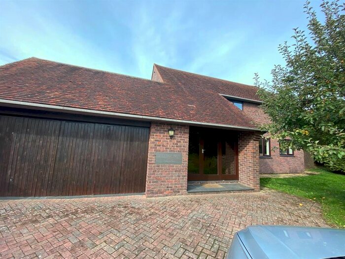 4 Bedroom Detached House To Rent In A Orchard Drive, Wye, Ashford, TN25