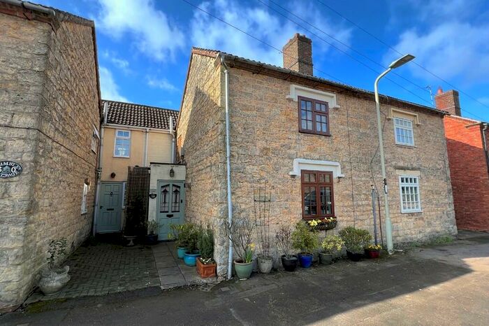 2 Bedroom Cottage For Sale In High Street, Waltham On The Wolds, LE14