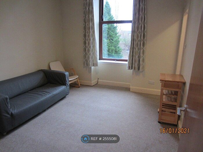 1 Bedroom Flat To Rent In Holmlea Road, Glasgow, G44