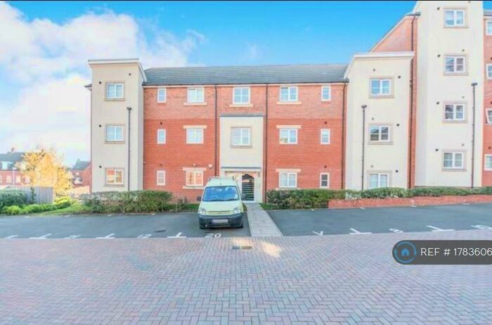 2 Bedroom Flat To Rent In Herbert James Close, Smethwick, B66