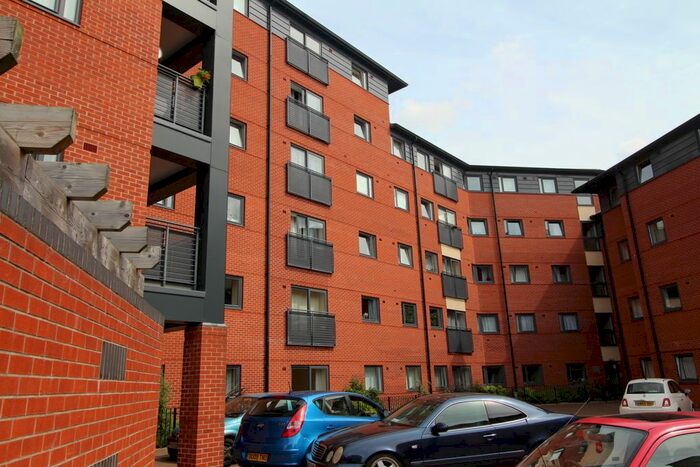 2 Bedroom Flat To Rent In Broad Gauge Way, Wolverhampton WV10