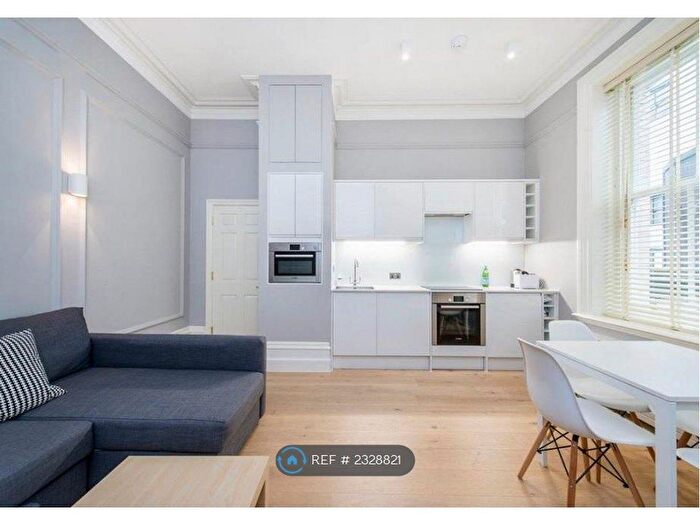 1 Bedroom Flat To Rent In Bank Chambers, London, SW1Y