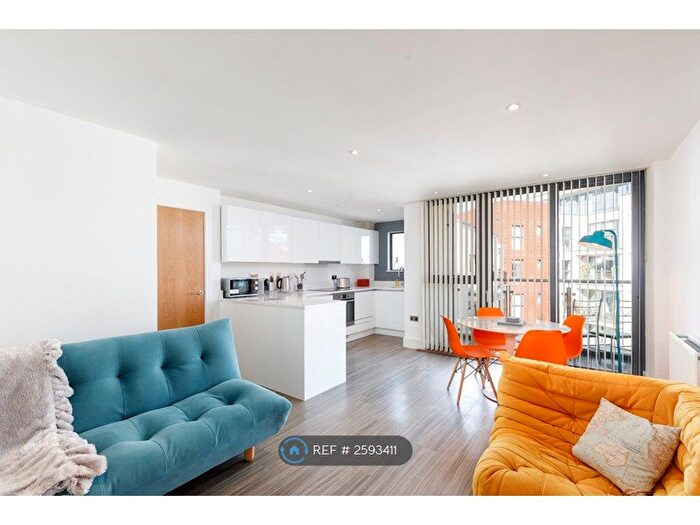 1 Bedroom Flat To Rent In Thomas House, Brighton, BN1