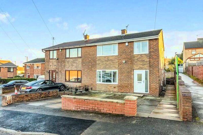 3 Bedroom Semi-Detached House To Rent In Union Court, Barnsley, South Yorkshire, S70