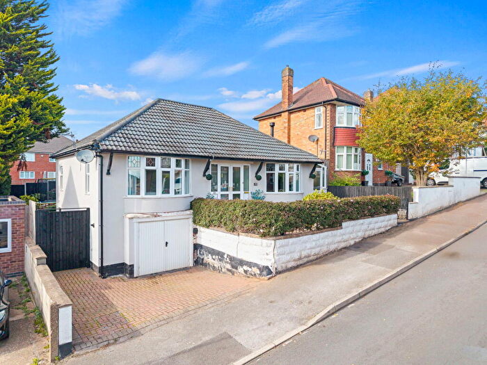 2 Bedroom Detached Bungalow For Sale In Jarvis Avenue, Nottingham, Nottinghamshire, NG3