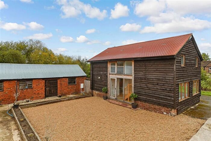 4 Bedroom Detached House For Sale In Moats Lane, South Nutfield, Redhill, Surrey, RH1