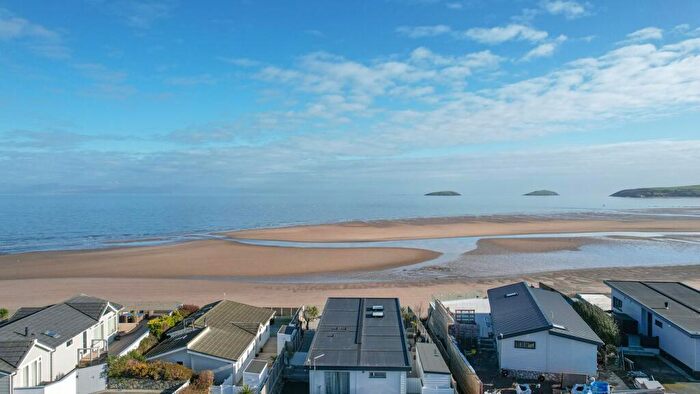 3 Bedroom Park Home For Sale In Abersoch, Pwllheli, LL53