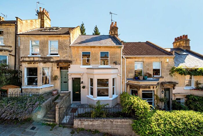 3 Bedroom Terraced House To Rent In Thomas Street Bath, BA1