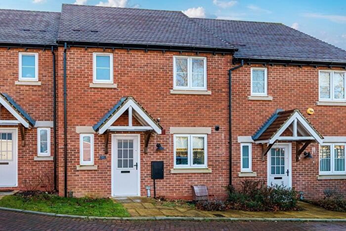 3 Bedroom Semi-Detached House For Sale In Southmoor, Abingdon, OX13