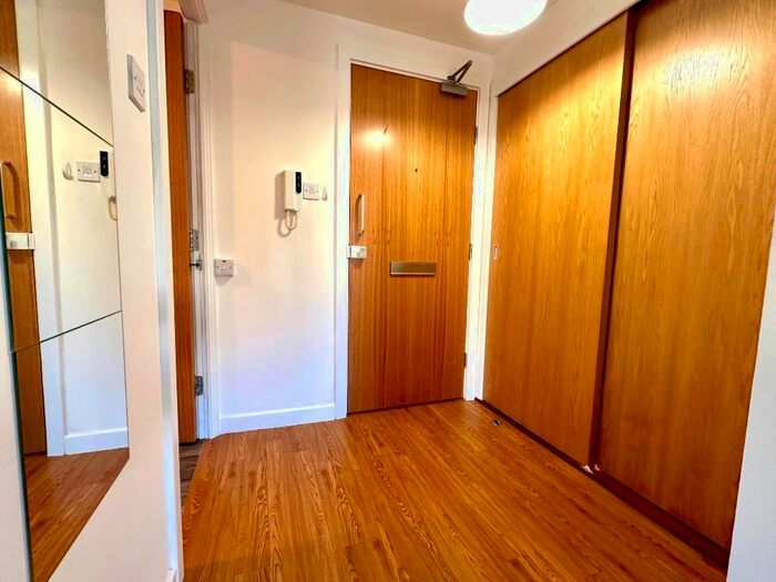 Studio To Rent In Blackfriars Road, City Centre, Glasgow, G1
