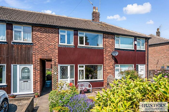 3 Bedroom Terraced House For Sale In Whitestone Crescent, Yeadon, Leeds, LS19