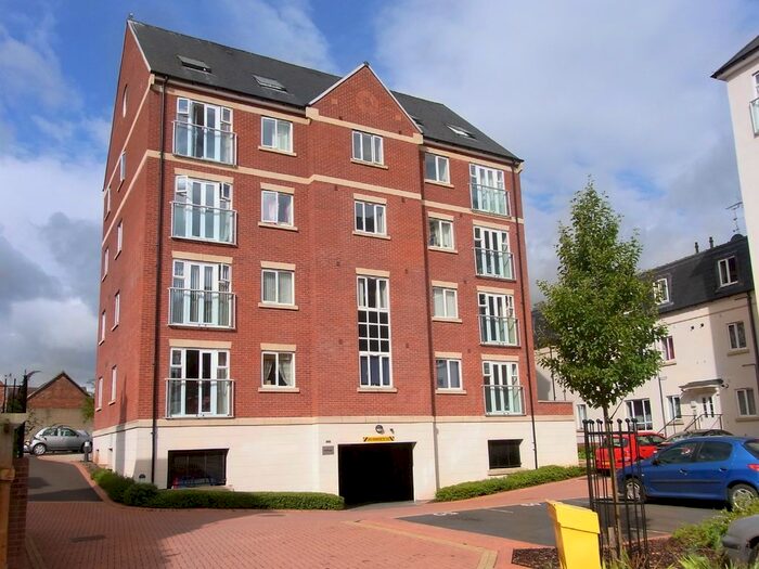 2 Bedroom Flat To Rent In Ushers Court, Trowbridge, BA14