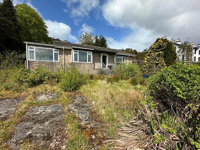 3 Bedroom Bungalow For Sale In Shore Road, Tighnabruaich, Argyll And Bute, PA21