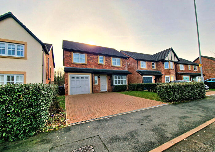 4 Bedroom Detached House To Rent In Redwing Drive, Preston, Lancashire, PR2