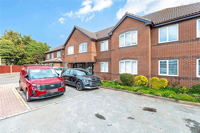 1 Bedroom Flat For Sale In Rosewood Court, Chadwell Heath Lane, Chadwell Heath, RM6