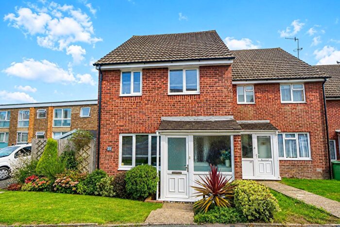3 Bedroom End Of Terrace House For Sale In Sedlescombe Gardens, St. Leonards-On-Sea, TN38