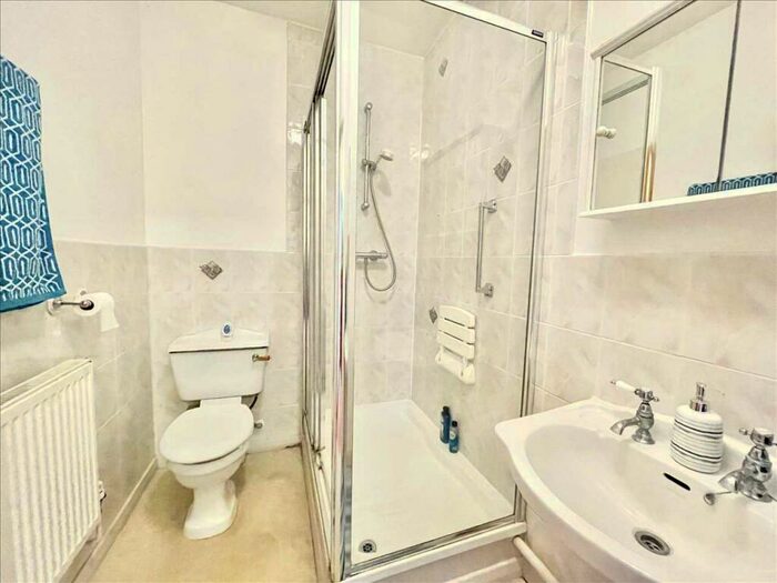 3 Bedroom Bungalow For Sale In Cedar Avenue, Kirkby In Ashfield, NG17