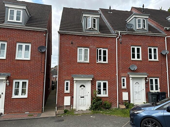 4 Bedroom End Terrace House For Sale In Handsworth, Birmingham, B21