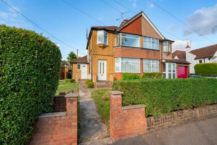 1 Bedroom Flat To Rent In Balmoral Road, Watford, WD24