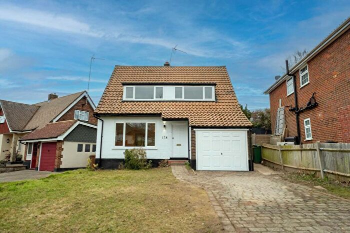 3 Bedroom Detached House To Rent In Warren Road, Banstead, SM7