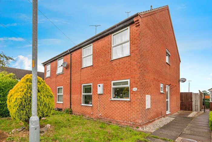 4 Bedroom Semi-Detached House For Sale In Calthorpe Close, Stalham, Norwich, NR12