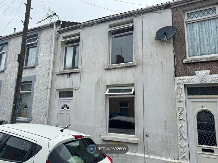 2 Bedroom Terraced House To Rent In Helens Road, Penrhiwtyn, Neath, SA11