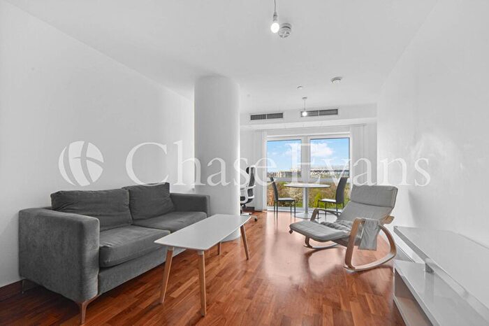 1 Bedroom Flat To Rent In Stratford Riverside, High Street, Stratford, London, E15
