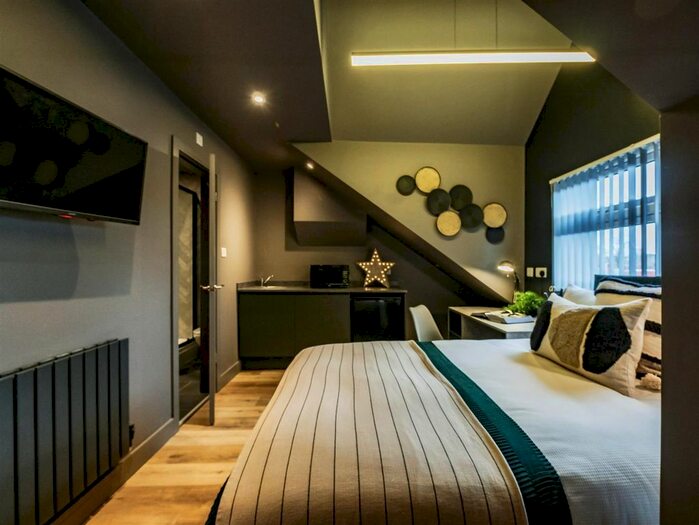 1 Bedroom Property To Rent In Pershore Road, Selly Park, Birmingham, B29