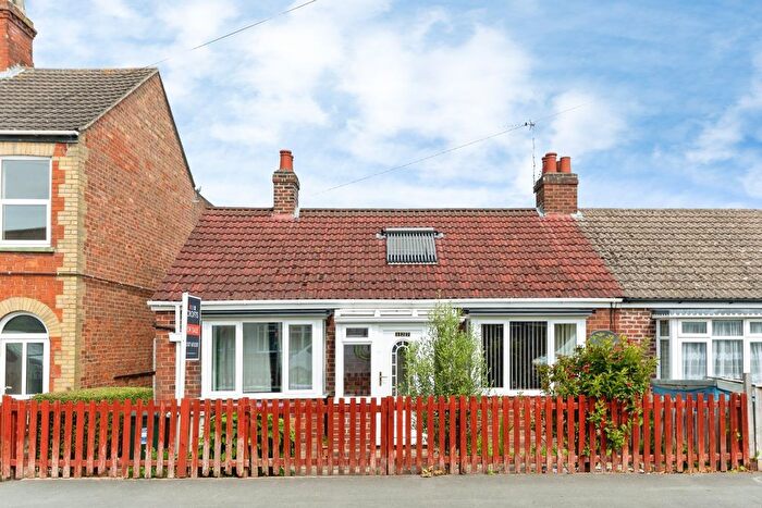 2 Bedroom Semi-Detached Bungalow For Sale In Eastfield Road, Louth, LN11