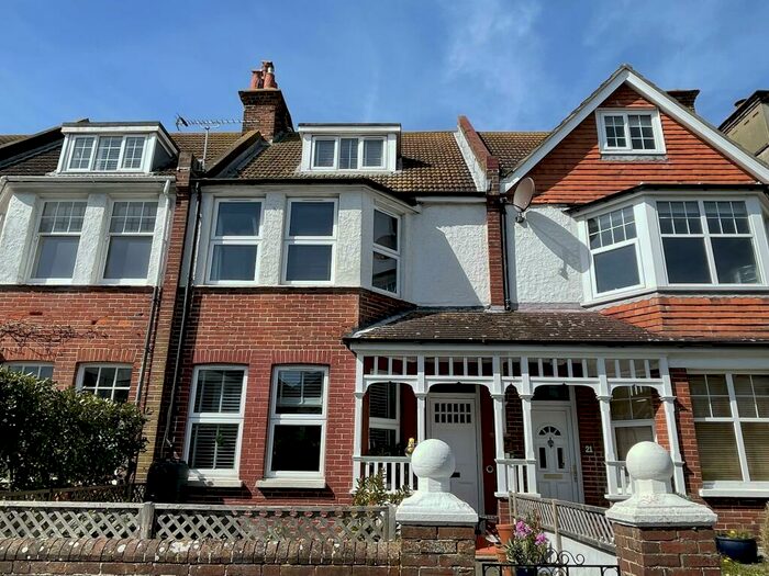 3 Bedroom Maisonette To Rent In Hurst Road, Eastbourne, BN21
