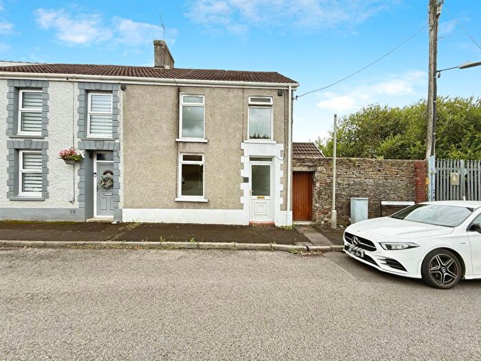 3 Bedroom End Of Terrace House To Rent In High Street, Swansea, SA4