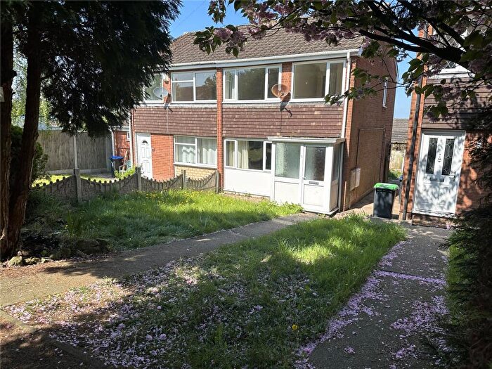 3 Bedroom Semi-Detached House For Sale In The Dell, Kirkby-in-Ashfield, Nottingham, Nottinghamshire, NG17