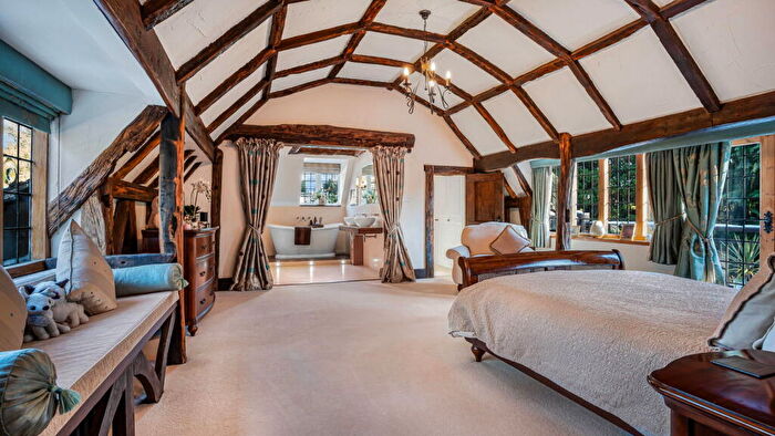 5 Bedroom Detached House For Sale In Hartopp Road, Four Oaks Park, B74