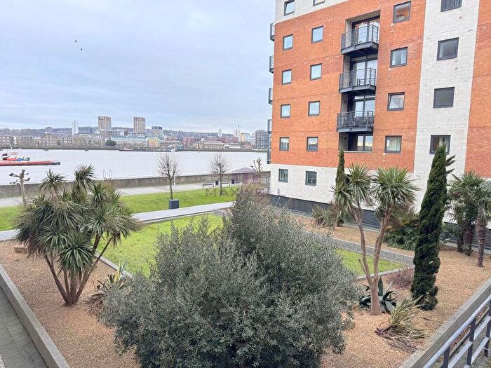 1 Bedroom Flat To Rent In Sheerness Mews, London, E16