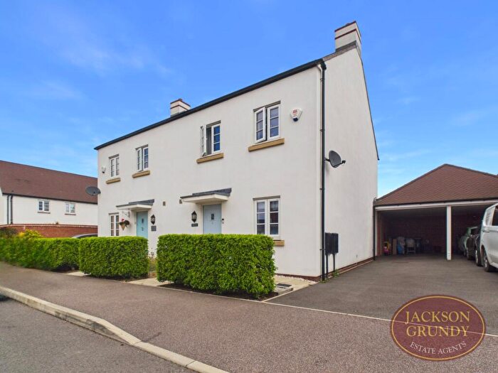 3 Bedroom Semi-Detached House For Sale In Harebell Road, Wootton, NN4