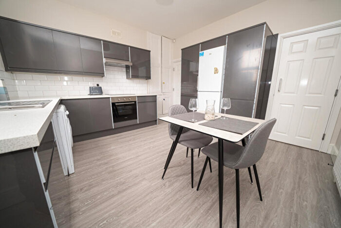 5 Bedroom Terraced House To Rent In Upper Hanover Street, Sheffield, S3