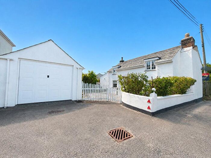2 Bedroom Detached House For Sale In Bangors, Poundstock, Bude, EX23